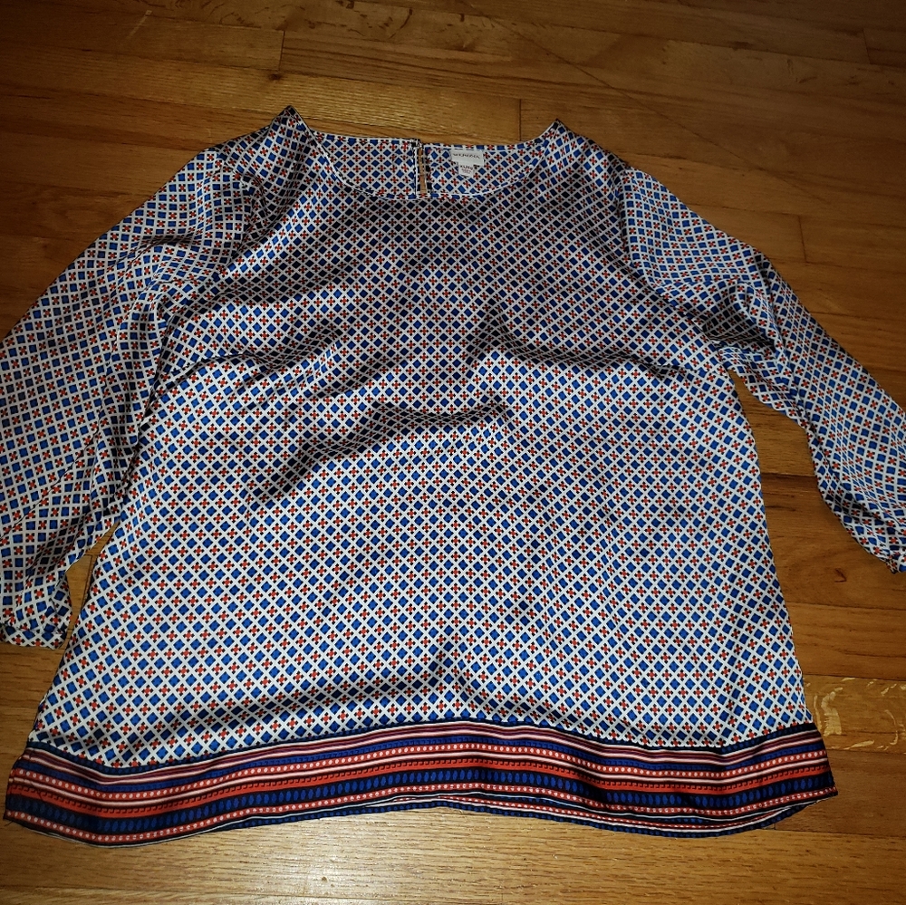 Marina xl new silky top never worn